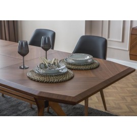 Aden Dining table